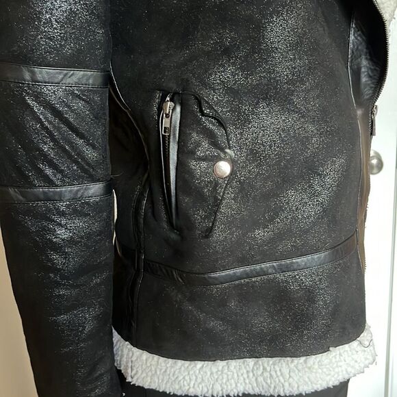 Beautiful winter jacket/ Size S - Picture 10 of 13